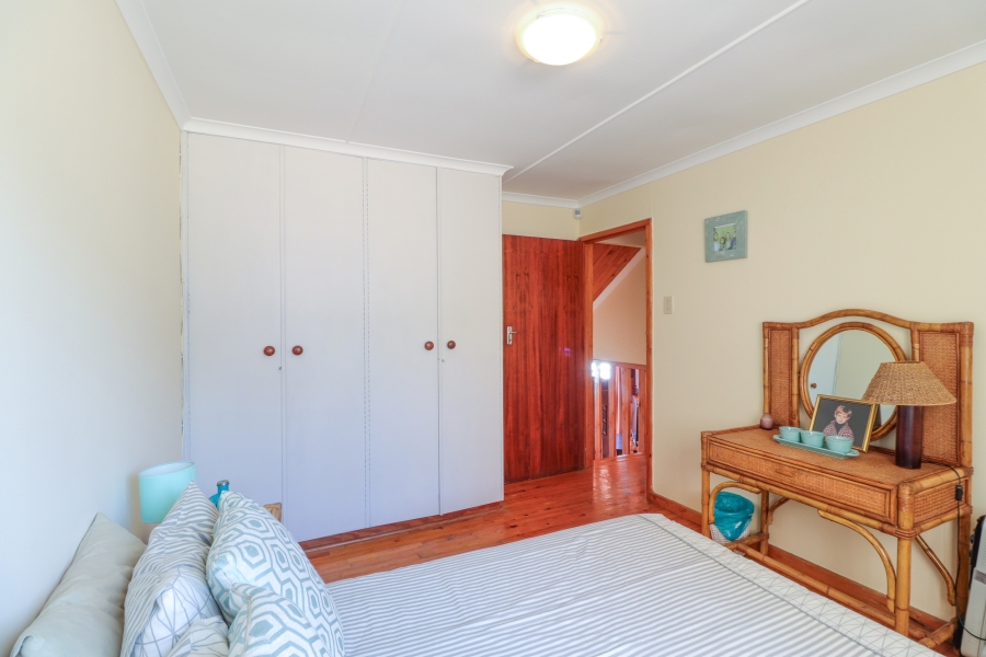 10 Bedroom Property for Sale in Dana Bay Western Cape